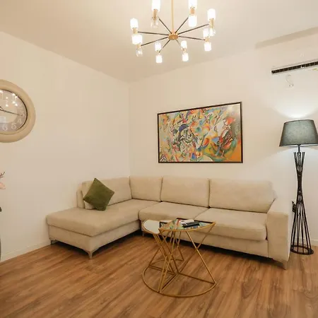 アパート Miku Apartment-sophisticated 2bd At Taiwan *