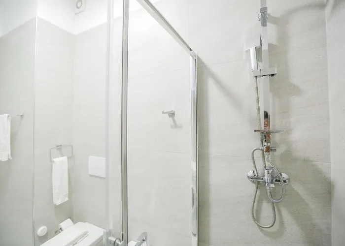Miku Apartment-sophisticated 2bd At Taiwan Lejlighed Tirana