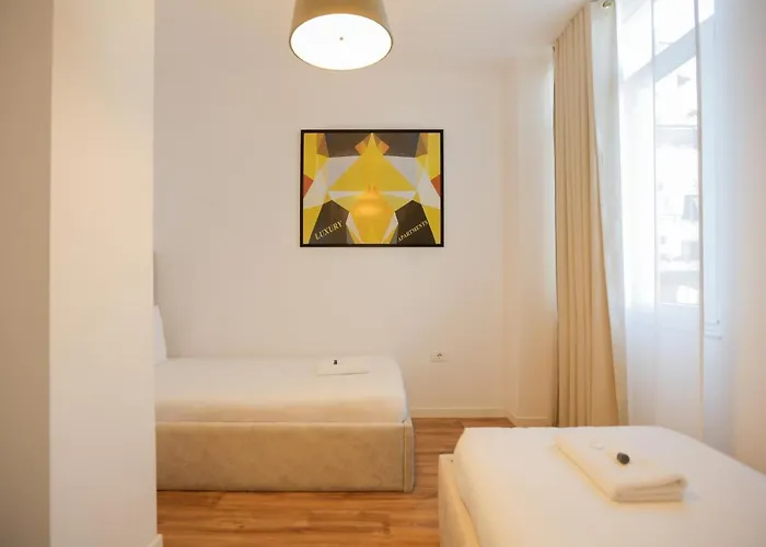 Miku Apartment-sophisticated 2bd At Taiwan Apartamento *